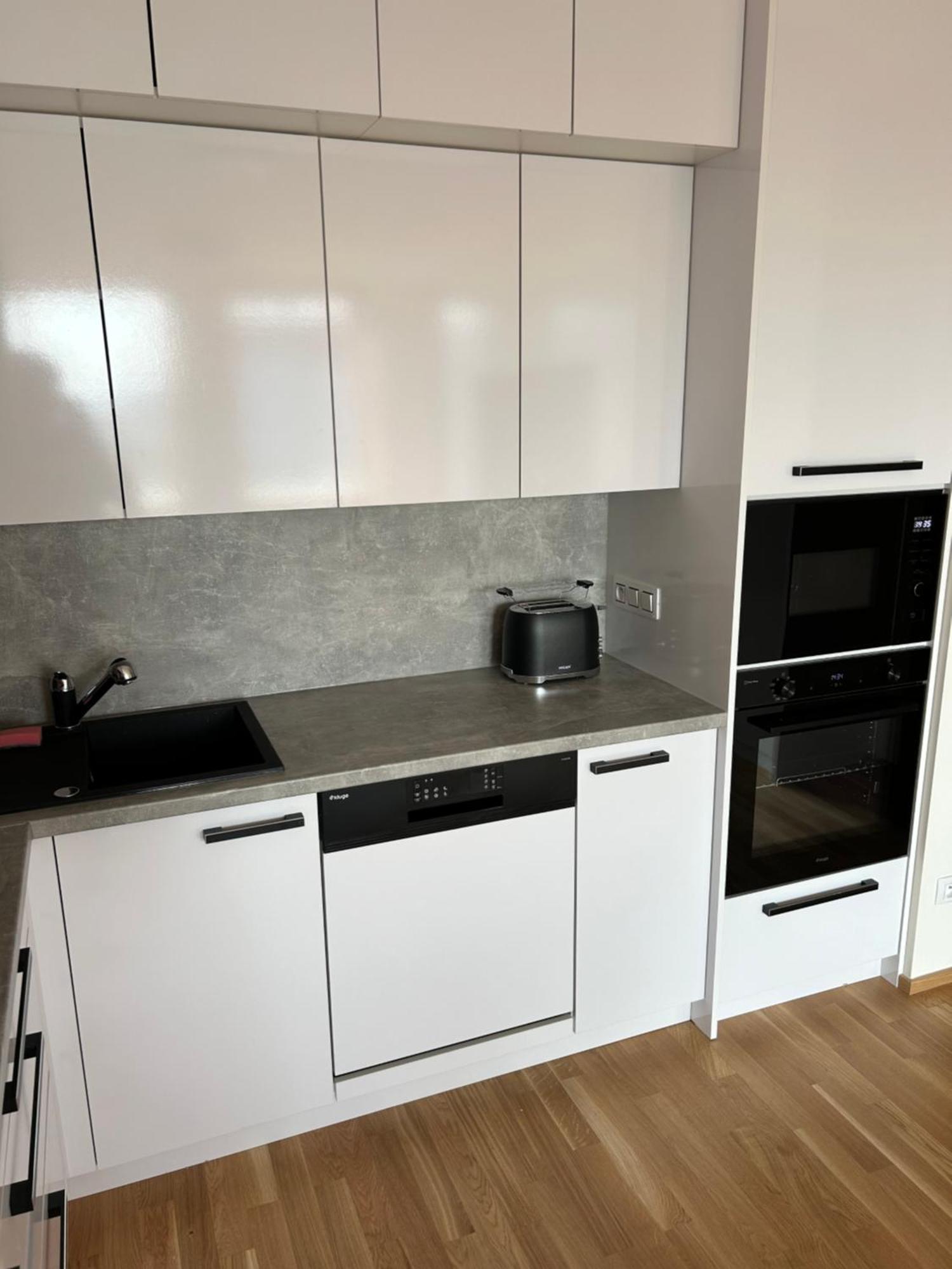 Smichov Andel Apartamento *